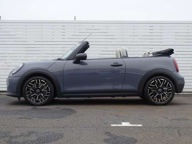 ミニコンバーチブルクーパーS DCT