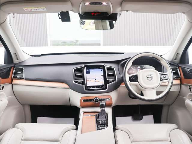 【エンジン・ミッション・ブレーキ機構を2年間無料で保証】コクスンの販売するボルボ中古車は全車に無料で2年間の保証(基本保証)が付帯されます。