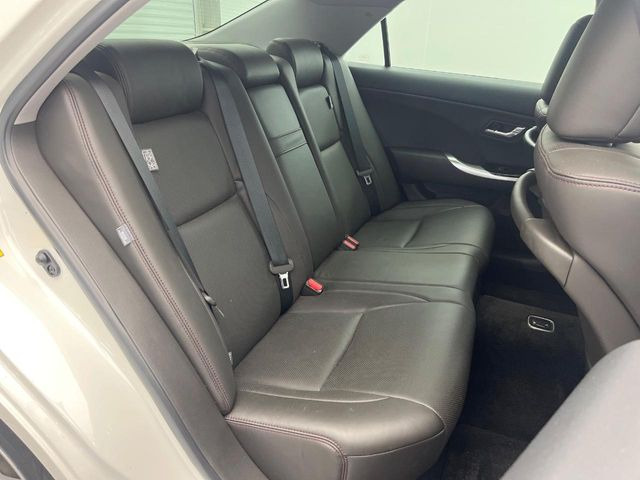 �㕔���Ȃ��C�ɂȂ�悤�ȃL�Y�E�����ւ��蓙�A�傫�ȃ_���[�W�͂Ȃ��A�ǍD�ȏ�Ԃł��B