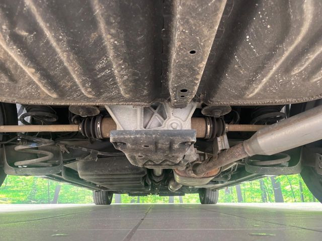 下回りがきれいなうちに、防錆加工の施工がオススメ。降雪地域はもちろん、沿岸部にお住いの方や、趣味でマリン・ウィンタースポーツをされる方にご好評いただいております。