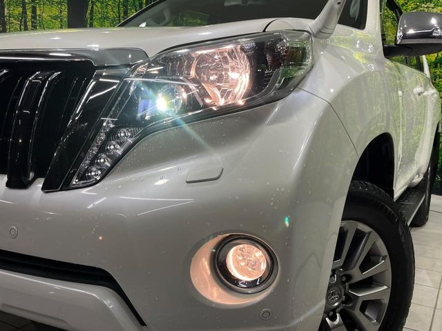 �yLED�w�b�h���C�g�z���V����ԑ��s�����ǍD�Ȏ��E���m�ۂ����S���ĉ^�]�ł��鍂�P�xLED�w�b�h���C�g�𑕔�!�_�����x�������A����d�͂��}�����Ă��܂��B