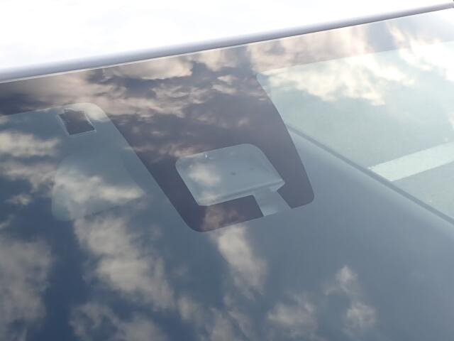 ���Փˌy���T�|�[�g�������Ǔˎ��̂̊댯���@�m���A�Փ˂�����A�܂��͌y�����Ă����̂ň��S�ʂł����S�ł�!