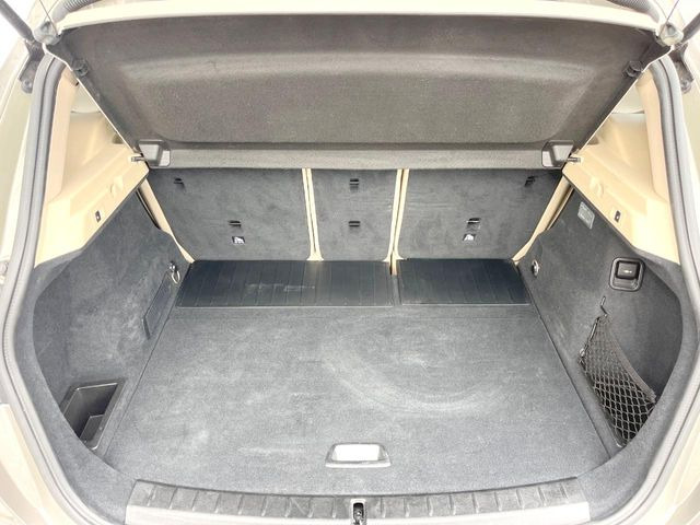 ���g�����N���[��:����L������e�X�y�[�X!���ꂾ���̍L��������΂��������⃌�W���[�Ȃǂɂ��œK�ł�!�g�p�������Ȃ����ꂢ�ȏ�Ԃ��ێ����Ă���܂��B