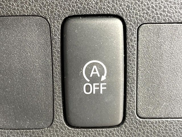 �y�A�C�h�����O�X�g�b�v�z�ԐM����a�؂Œ�Ԃ����ۂɃG���W�����~���A���ʂȔR���̏����}���܂��B�R��������ی�ɂȂ���@�\��G���W���̓u���[�L�𗣂��΍Ďn�����܂��B