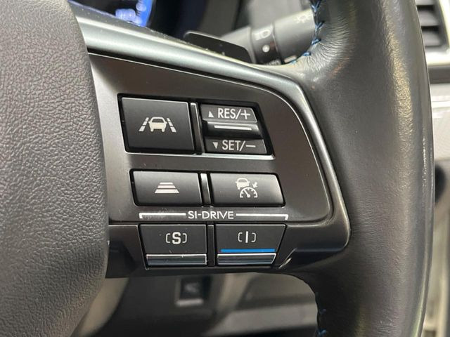 【全車速追従機能付クルーズコントロール】高速道路での長距離走行が楽に!!自動で速度を保つクルーズコントロールが、衝突軽減システムと連携し、前方の車両を感知して車間を保つように速度調節してくれます!!