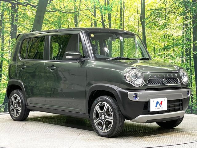 高透明度のガラス皮膜で撥水はもちろん、上質なツヤ・光沢を実現。紫外線や酸性雨から大切な愛車を保護し、色あせ・劣化を防止。「弾スプラッシュコート」、「弾プリミッサコート」からお選びいただけます。