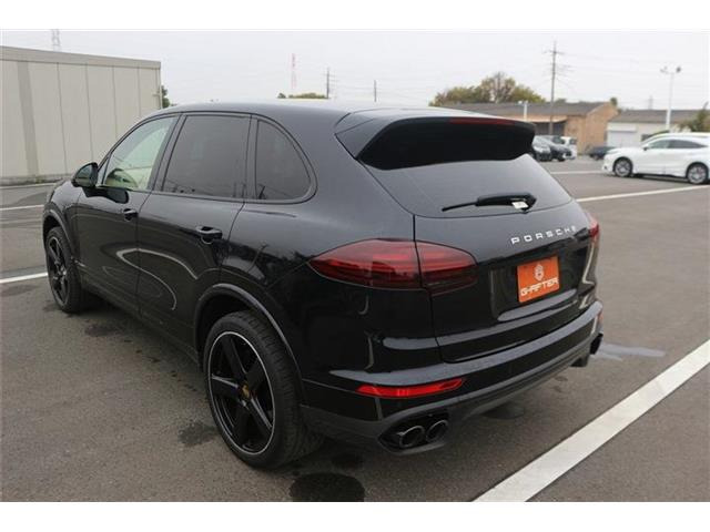 ���Ǝҗl�ւ̔̔��͂��f�肳���Ă��������܂��B �Ԍ������ԗ��̏ꍇ�́A�Ԍ����擾�������x�������z�ŕ\�����Ă���܂��B