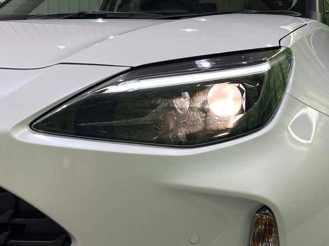 �w�b�h���C�g��e�[�������v&�A���~�z�C�[�����̊e��R�[�e�B���O���I�X�X�����Ă���܂��B�����Y�����̉��΂݂≘���}���A���ꂢ�ȏ�Ԃ������e�i���X���X�ŕۂĂ܂���