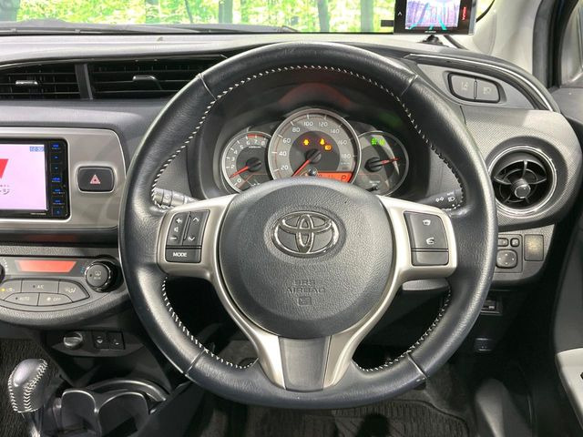 �y�����v�����X�e�A�����O�z�㎿�Ȋv���g�p���邱�ƂŁA��ɂ����������݂ƂĂ��^�]���₷���n���h���ł���