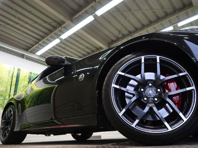 �y�������C�Y��19�C���`�A���~�z�C�[���z�O�ςɃ}�b�`���������A���~�z�C�[���𑕒����Ă���܂��B�e��ЊO�A���~�z�C�[����A�X�^�b�h���X�^�C�����戵�����Ă���܂��B���񂲑��k����������