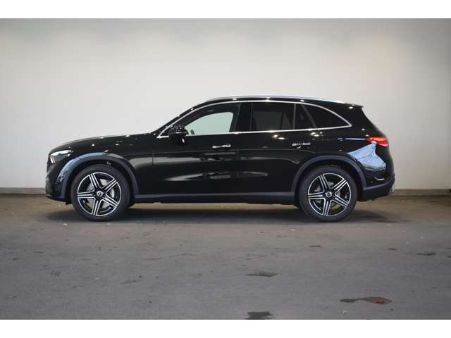 GLC220d 4マチック (ISG) AMGラインパッケージ  4WD