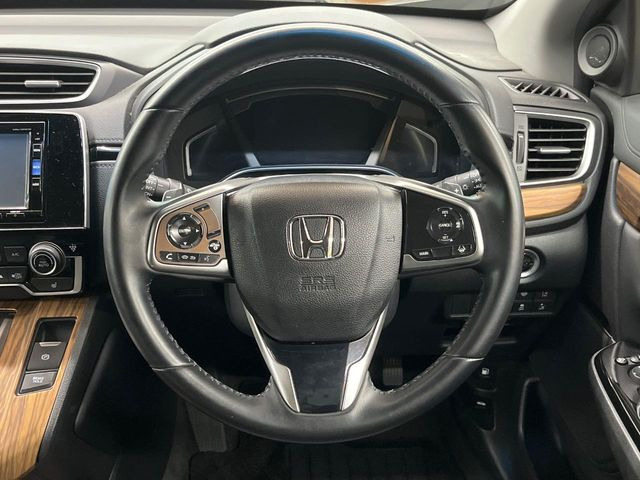 �y�����v�����X�e�A�����O�z�㎿�Ȋv���g�p���邱�ƂŁA��ɂ����������݂ƂĂ��^�]���₷���n���h���ł���