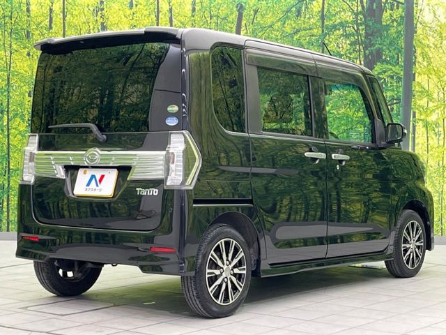 ☆全国のネクステージからお取り寄せが可能※!遠方の店舗に展示してあるクルマが気になる場合も、最寄りの店舗でご覧いただくことが可能です!是非私たちに要望をお聞かせください!※別途費用