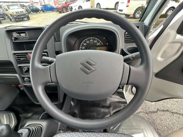 ☆最長120回までの長期ローンや据置型ローンなど各種オートローン取り扱っています☆お客様のライフプランにあったお支払いができます☆詳しくはスタッフまでお尋ねください☆