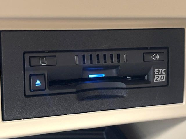 【ETC】高速道路の料金所をストレスなく通過!話題のスポットやサービスエリアに多い「スマートIC」利用時は必須のアイテムです。当店でセットアップを実施、ご納車当日からすぐにご利用いただけます!