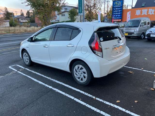 アクア1.5 S スタイルブラック