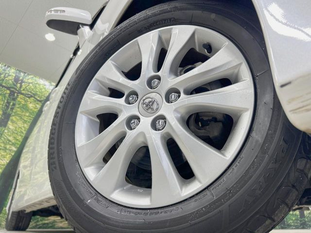 �y����16�C���`�A���~�z�C�[���z�O�ςɃ}�b�`���������A���~�z�C�[���𑕒����Ă���܂��B�e��ЊO�A���~�z�C�[����A�X�^�b�h���X�^�C�����戵�����Ă���܂��B���񂲑��k����������