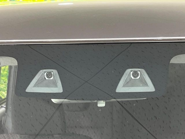 【スズキ セーフティサポート】走行中に前方の車両等を認識し、衝突しそうな時は警報とブレーキで衝突回避と被害軽減をアシスト。より安全にドライブをお楽しみいただけます。