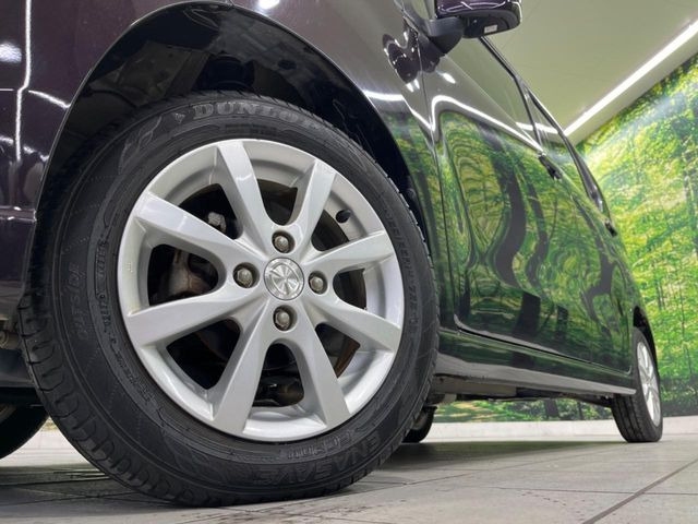 【純正14インチアルミホイール】外観にマッチした純正アルミホイールを装着しております。各種社外アルミホイールや、スタッドレスタイヤも取扱いしております。是非ご相談ください♪