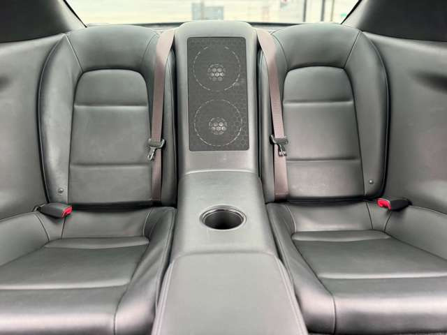 �㕔���ȂɂȂ�܂��B�ڗ�����⏝���͂������܂���B