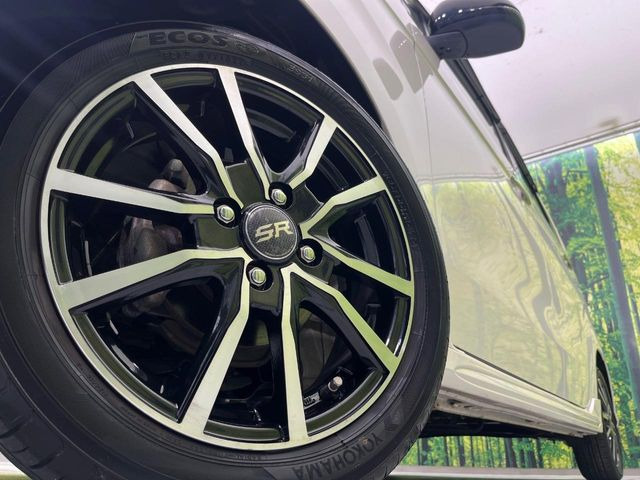 �y15�C���`�A���~�z�C�[���z�O�ςɃ}�b�`�����A���~�z�C�[���𑕒����Ă���܂��B�e��A���~�z�C�[����A�X�^�b�h���X�^�C�����戵�����Ă���܂��B���񂲑��k����������