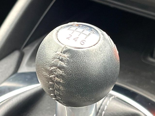 【フロア6速MT】走りの6速MT!!スポーティーな走行をお楽しみいただけます♪