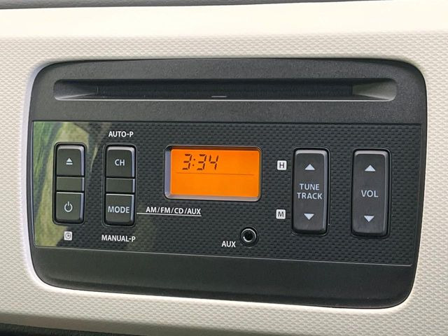 お好きな音楽を車内でお楽しみいただけます♪スピーカー交換・ウーハー追加などの音質向上や、最新ナビ・後席モニター等の取り付けも是非ご相談ください!