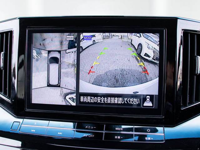 ★アラウンドビューモニター★車両周辺を映す装備!車庫入れをサポートいたします!
