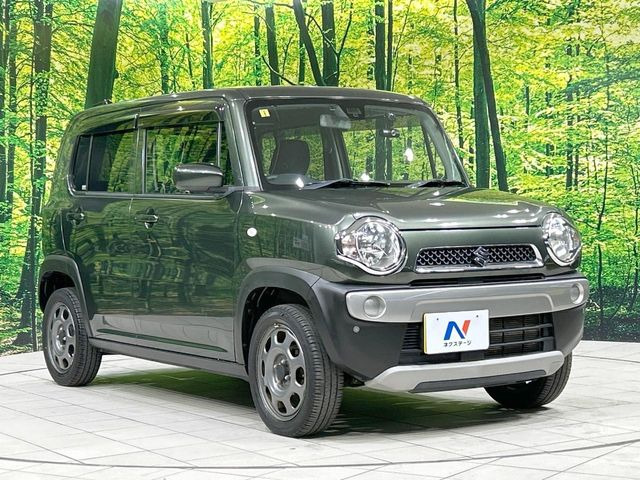 高透明度のガラス皮膜で撥水はもちろん、上質なツヤ・光沢を実現。紫外線や酸性雨から大切な愛車を保護し、色あせ・劣化を防止。「弾スプラッシュコート」、「弾プリミッサコート」からお選びいただけます。