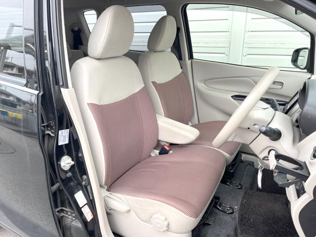 �^�]�Ȃ܂��ɂ͏\���ȃX�y�[�X������A�啿�ȕ��ł��������^�]���Ă�����������ł��B