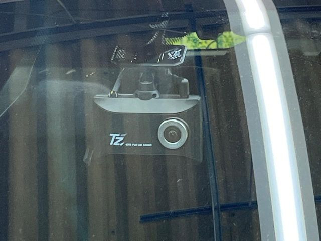 �y�h���C�u���R�[�_�[�z���S�E���S�ȃJ�[���C�t�ɕK�{�̃h���C�u���R�[�_�[�𑕔�!���s���͂������A������^�]�⎖�̂ɑ��������ۂ̏󋵂��f���ŋL�^���A����̃��X�N�ɔ����܂��B