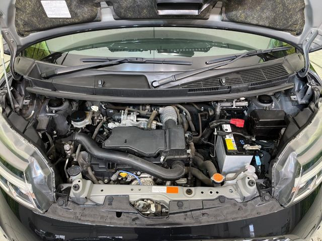 親切・丁寧な専門メカニックスタッフが応対!・車検・点検整備・事故等の修理などアフターサービスも安心。お車のカスタマイズもネクステージのサービススタッフまでご相談ください!