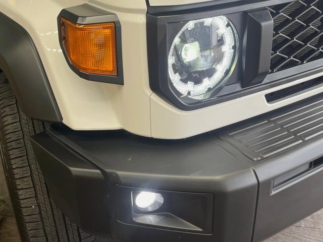 �yLED�w�b�h���C�g�z���V����ԑ��s�����ǍD�Ȏ��E���m�ۂ����S���ĉ^�]�ł��鍂�P�xLED�w�b�h���C�g�𑕔�!�_�����x�������A����d�͂��}�����Ă��܂��B