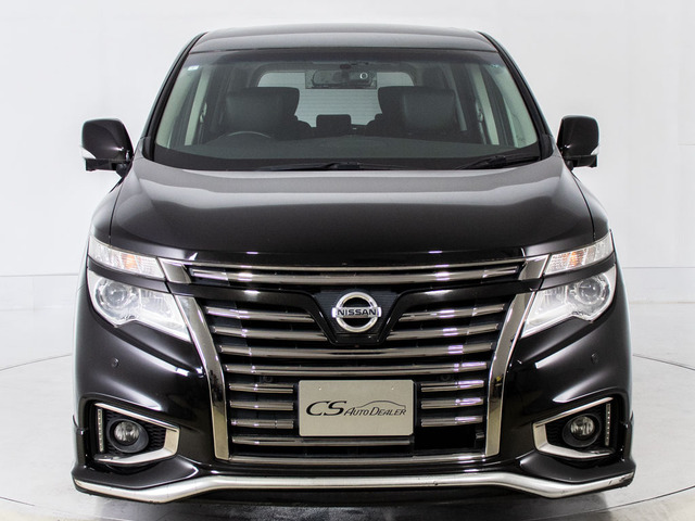 ★フロントビュー★グリル交換、エアロ取り付け等、カスタムもお任せください!