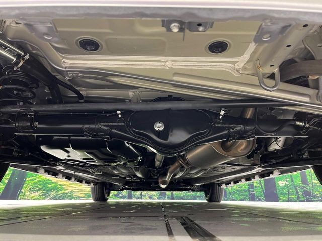 下回りがきれいなうちに、防錆加工の施工がオススメ。降雪地域はもちろん、沿岸部にお住いの方や、趣味でマリン・ウィンタースポーツをされる方にご好評いただいております。