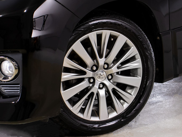 ★各種カスタム!★エアロ取付、社外アルミホイール換装承っております!