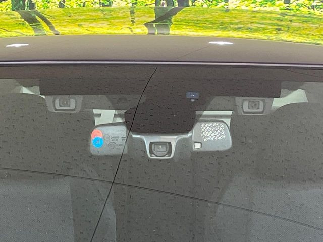 �y�A�C�T�C�gVer3�z�O���̎ԗ��������m���A�Փ˂������Ȏ��͌x��Œ��ӂ𑣂��A�u���[�L�𓥂ޗ͂��T�|�[�g�B�u���[�L�𓥂߂Ȃ������ꍇ�͏Փ˔�Q�y���u���[�L���쓮�A�Փˉ�����T�|�[�g���܂��B