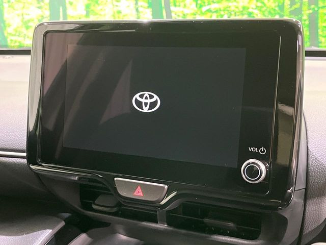 �y8�C���` �f�B�X�v���C�I�[�f�B�I�z���ʂ̃f�B�X�v���C��AppleCarPlay��AndroidAuto�����p�\�B�傫�ȉ�ʂŃX�}�z�i�r�A�v���������p���������܂���