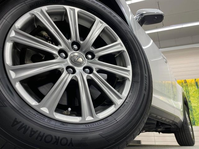 �y�����A���~�z�C�[���z�O�ςɃ}�b�`���������A���~�z�C�[���𑕒����Ă���܂��B�e��ЊO�A���~�z�C�[����A�X�^�b�h���X�^�C�����戵�����Ă���܂��B���񂲑��k����������