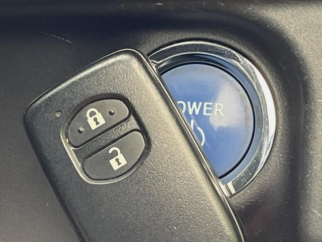 �y�h���C�u���R�[�_�[�z���S�E���S�ȃJ�[���C�t�ɕK�{�̃h���C�u���R�[�_�[�𑕔�!���s���͂������A������^�]�⎖�̂ɑ��������ۂ̏󋵂��f���ŋL�^���A����̃��X�N�ɔ����܂��B