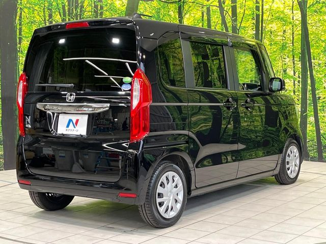 ☆全国のネクステージからお取り寄せが可能※!遠方の店舗に展示してあるクルマが気になる場合も、最寄りの店舗でご覧いただくことが可能です!是非私たちに要望をお聞かせください!※別途費用