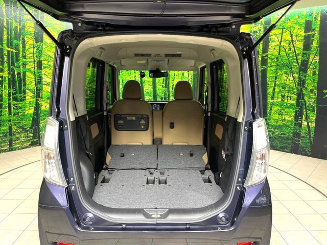普段のお買い物や通勤、送迎等に十分な荷室スペースを確保しております。セカンドシートを倒すと、大きな荷物の積載も可能です♪