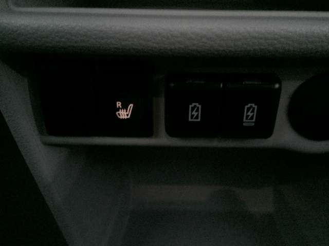 �������~��ɂ��ꂵ���V�[�g�q�[�^�[�����K���|�J�|�J!�G�A�R���������O�ɏ�荞�ނ��Ƃ������h���C�o�[�̐g�̂�f�����g�߂Ă���܂�!