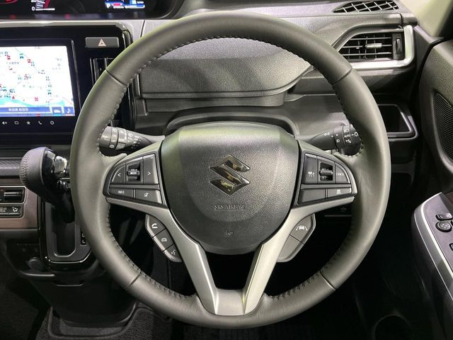 【アダプティブクルーズコントロール】高速道路での長距離走行が楽に!!自動で速度を保つクルーズコントロールが、衝突軽減システムと連携し、前方の車両を感知して車間を保つように速度調節してくれます!!