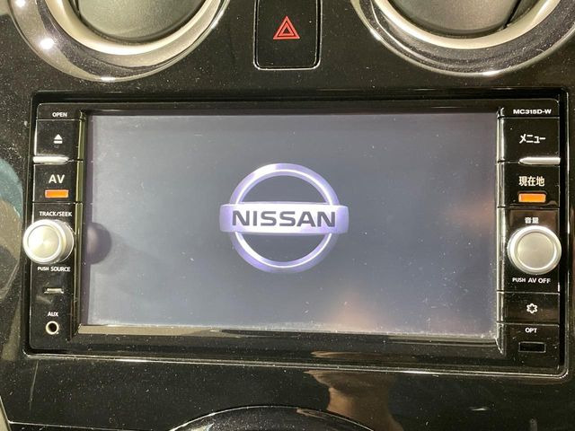 �y�����i�r�z�l�C�̏����i�r�𑕔����Ă���܂��B�i�r�̎g���₷���͂������A�I�[�f�B�I�@�\���[��!�L�����v�◷�s�͂������A�ʋ΂┃�����ȂǕ��i�̃h���C�u���y�����Ȃ�͂���