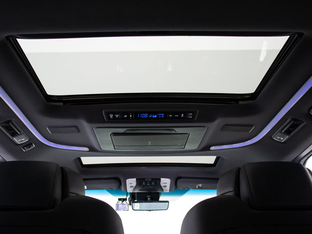 ★サンルーフ★‌人気装備のサンルーフ装着!開放的な空間をお楽しみいただけます!