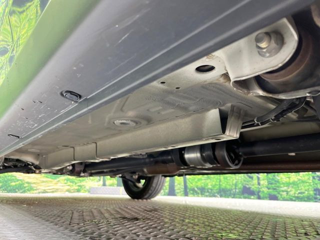 下回りがきれいなうちに、防錆加工の施工がオススメ。降雪地域はもちろん、沿岸部にお住いの方や、趣味でマリン・ウィンタースポーツをされる方にご好評いただいております。