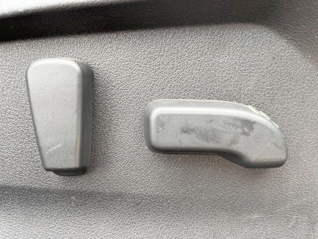 �y�p���[�V�[�g�z�X�C�b�`��ŊȒP�ɃV�[�g�̔��������\!�d��������͂�����܂���!���K�ȃV�[�g�|�W�V�����ɃZ�b�g���āA���K�ȃh���C�u�����y���݂��������B