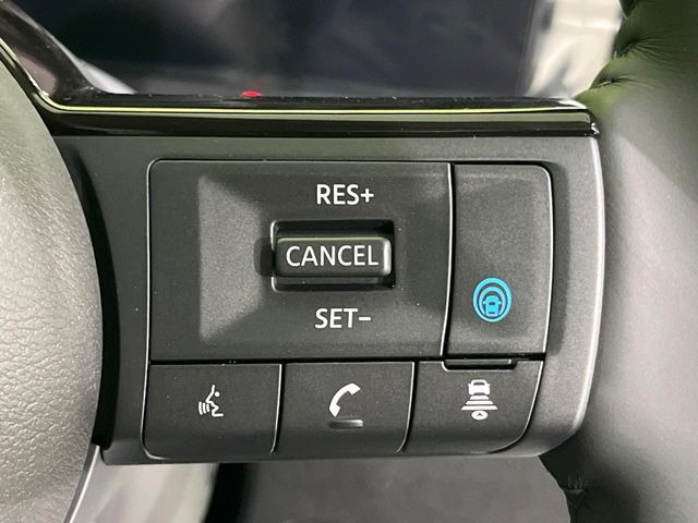 �y�v���p�C���b�g�z�������H�ł̒��������s���y��!!�a�؎��Ə��񑖍s�̃V�[���ŁA�A�N�Z���E�u���[�L�E�X�e�A�����O�������Ő��䂵�A�������^�]�̕��S���y�����Ă���܂���