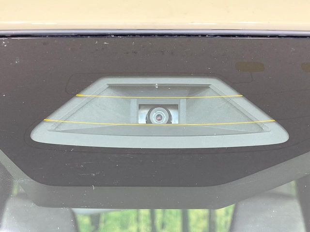 �y�X�Y�L �Z�[�t�e�B�T�|�[�g�z���s���ɑO���̎ԗ�����F�����A�Փ˂������Ȏ��͌x��ƃu���[�L�ŏՓˉ���Ɣ�Q�y�����A�V�X�g�B�����S�Ƀh���C�u�����y���݂��������܂��B